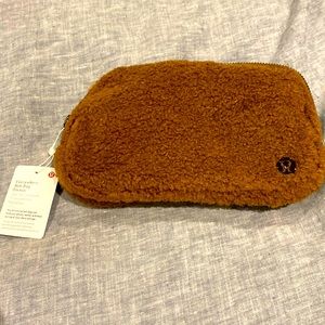 Everywhere Belt Bag Fleece